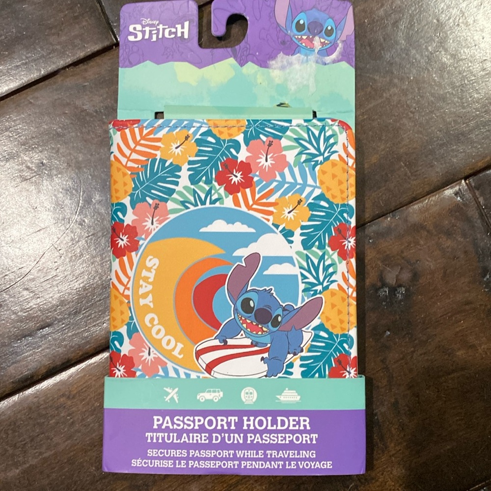 Lilo and stitch passport holder